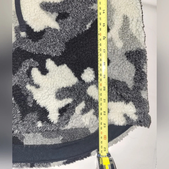 Dylan Sherpa Fleece Hoodie Camo Women's Size X Small High Pile - Picture 4 of 8